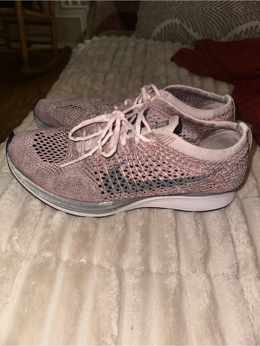 Nike Light Pink FlyKnit Lace-Up Women’s Running Shoes